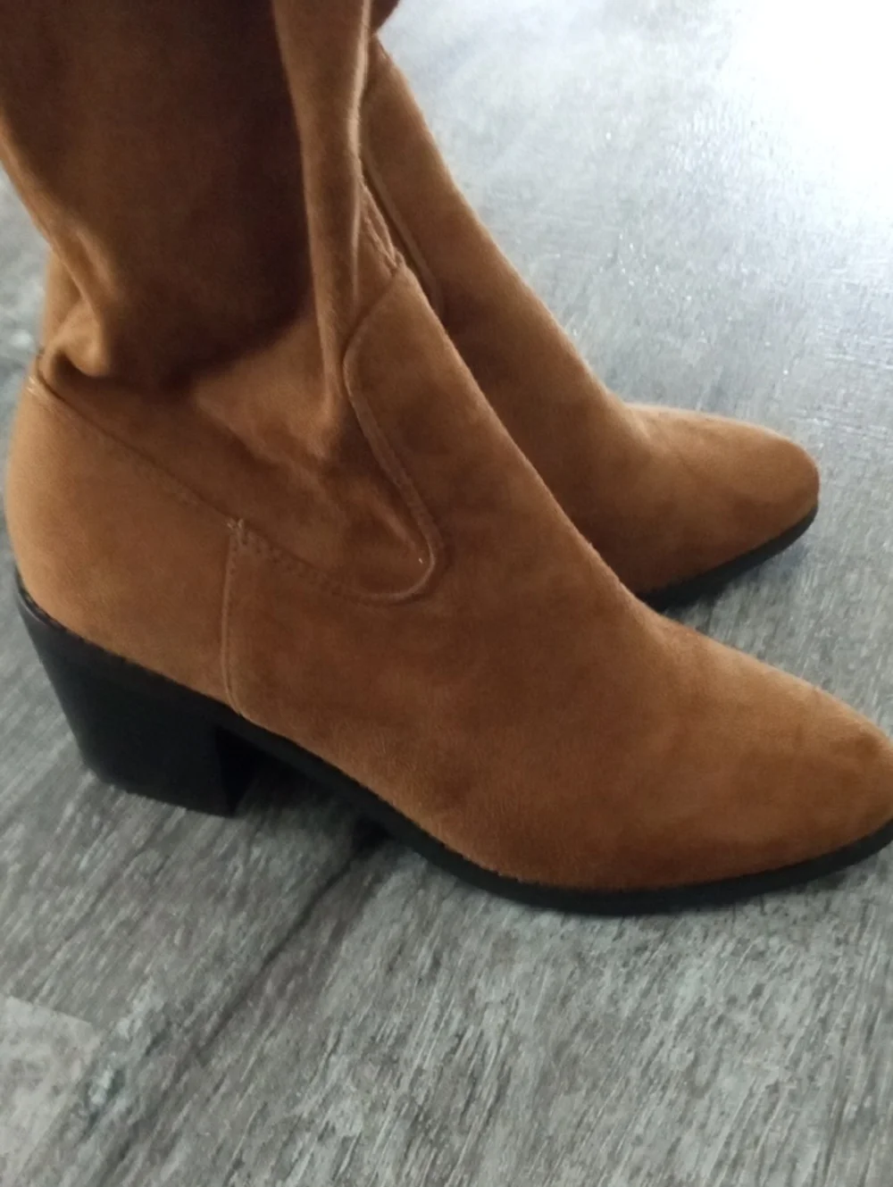 Forever 21 stylish women